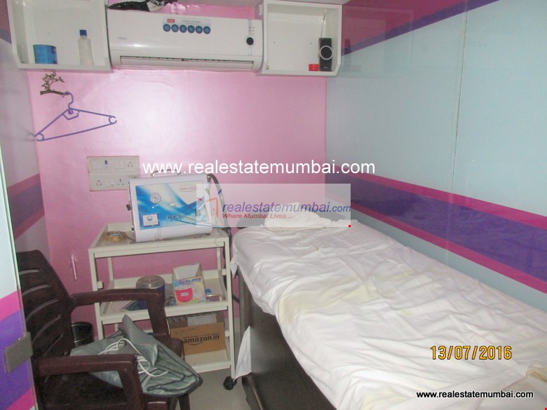 Office Unfurnished in Mohid Heights, Andheri West - Photo 6