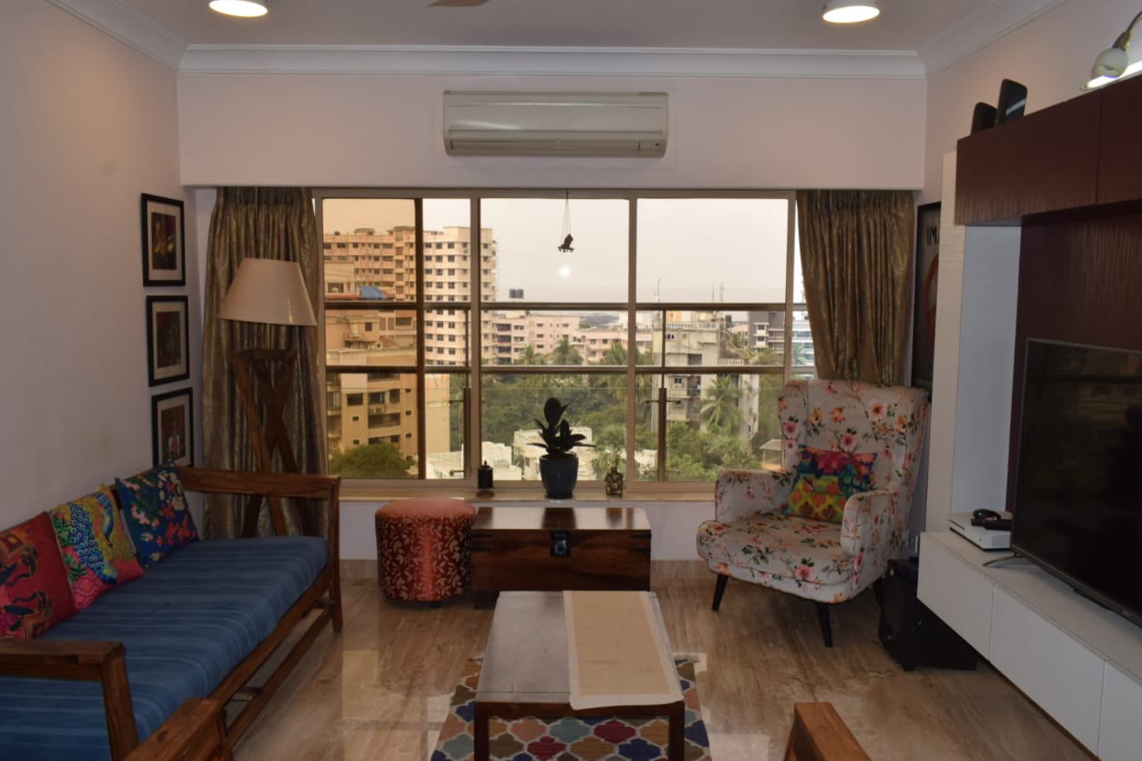 2 BHK Fully Furnished in Breezy Heights, Bandra West - Photo 3