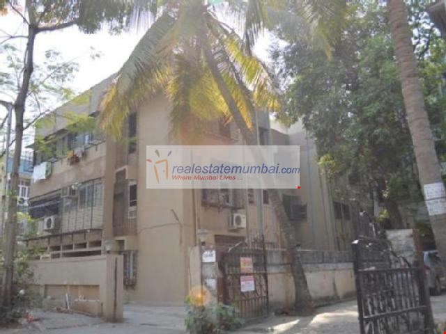 3 BHK in Guru Kripa, Andheri West - Photo 1