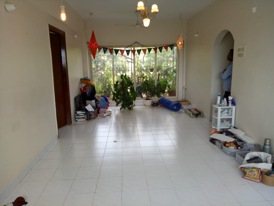 2 BHK Semi-Furnished in Highland, Bandra West - Photo 2
