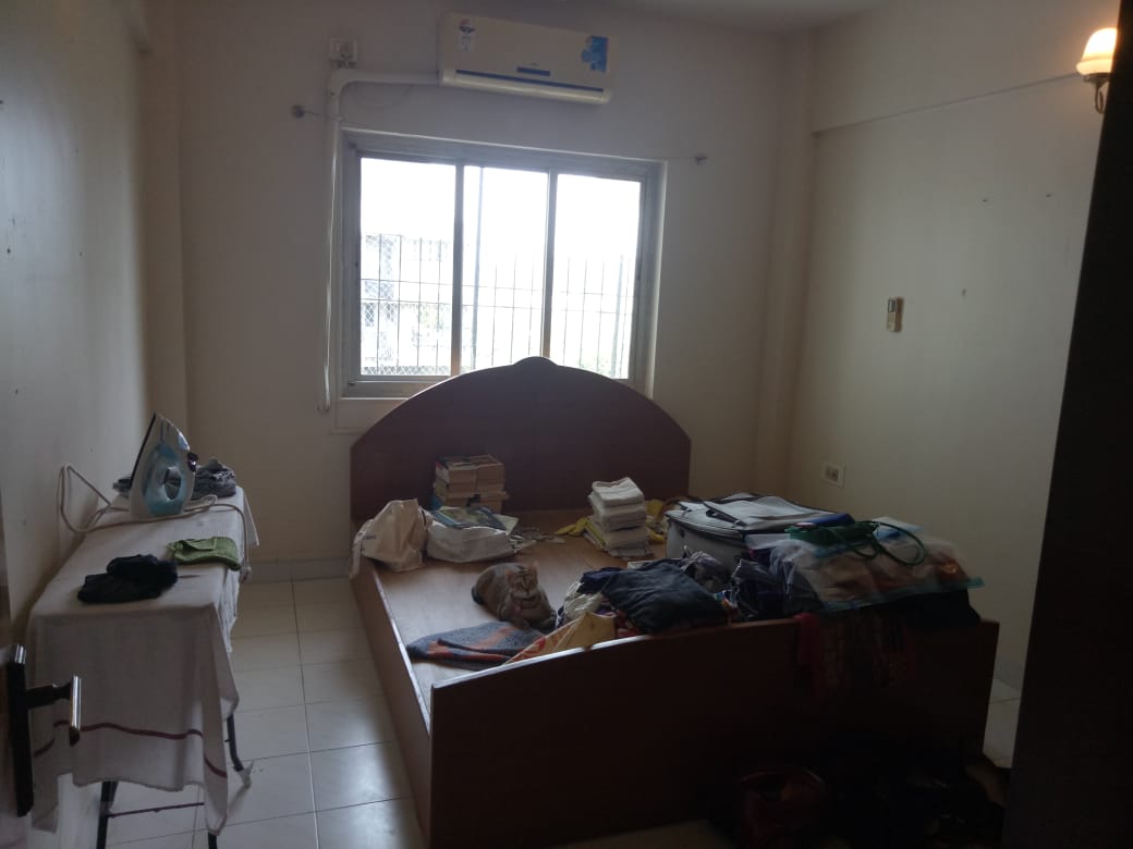 2 BHK Semi-Furnished in Highland, Bandra West - Photo 4
