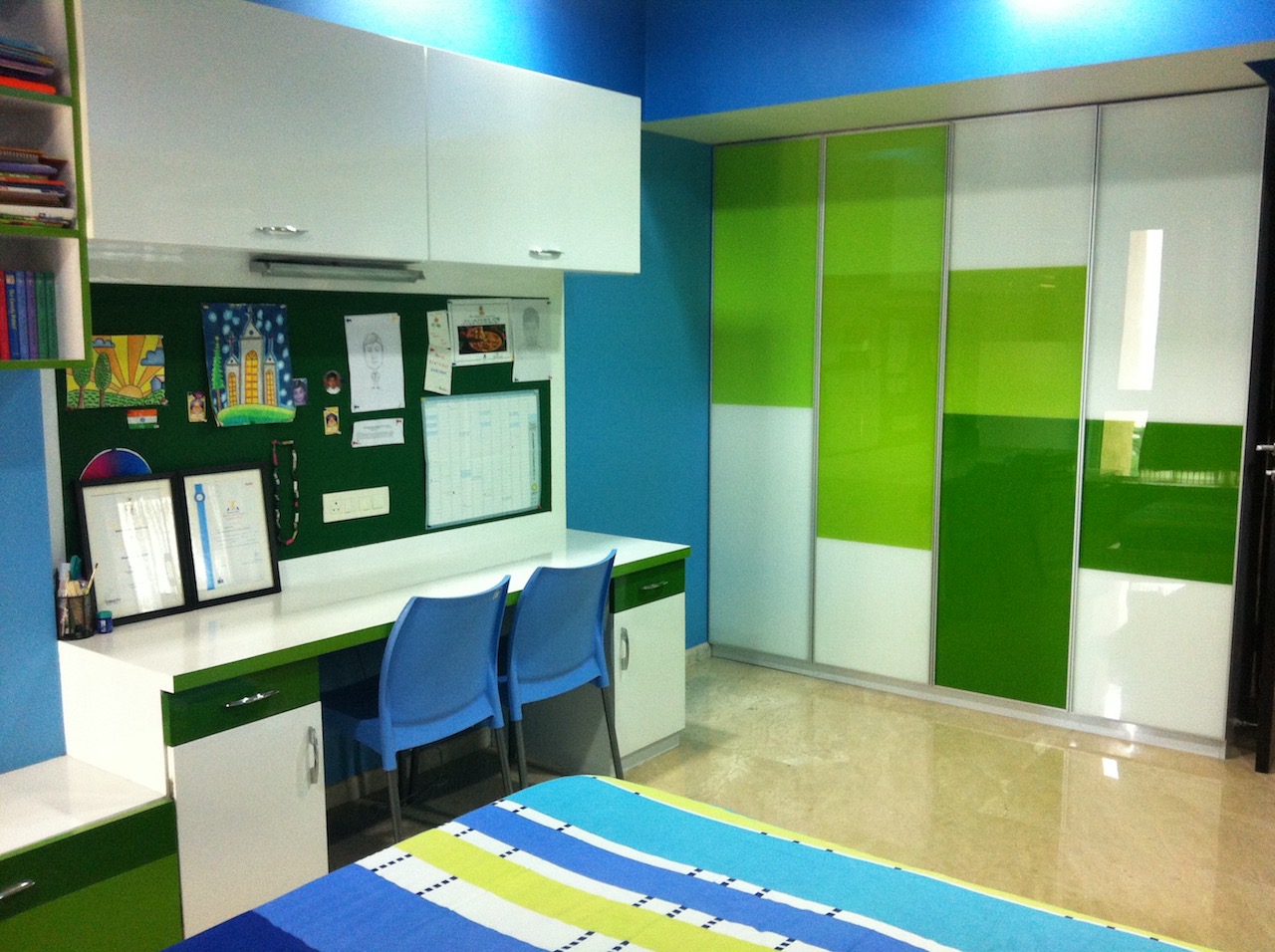 3 BHK Semi-Furnished in Glen Dale, Powai - Photo 4