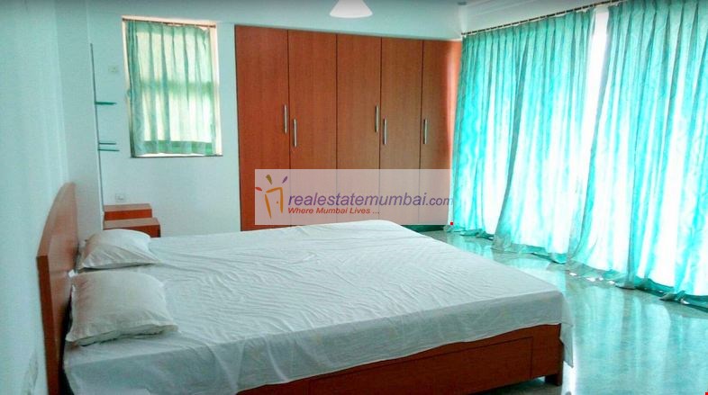 3 BHK Semi-Furnished in Torino, Powai - Photo 3