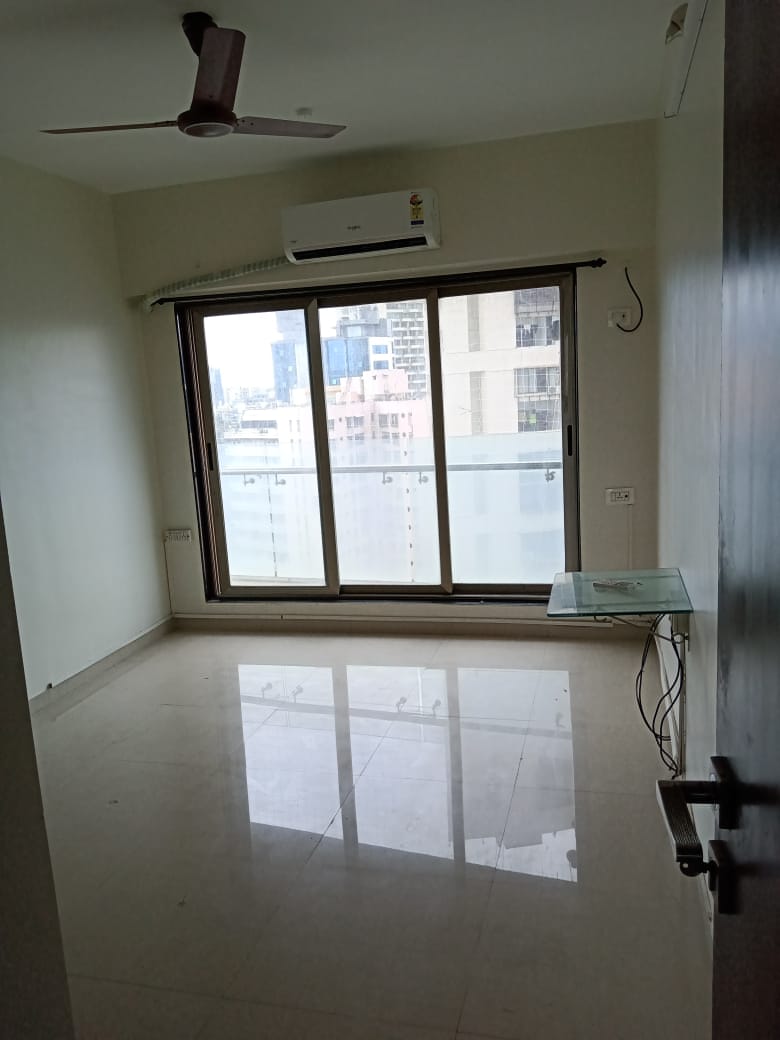 1 BHK in Lashkaria Green Heights, Andheri West - Photo 5