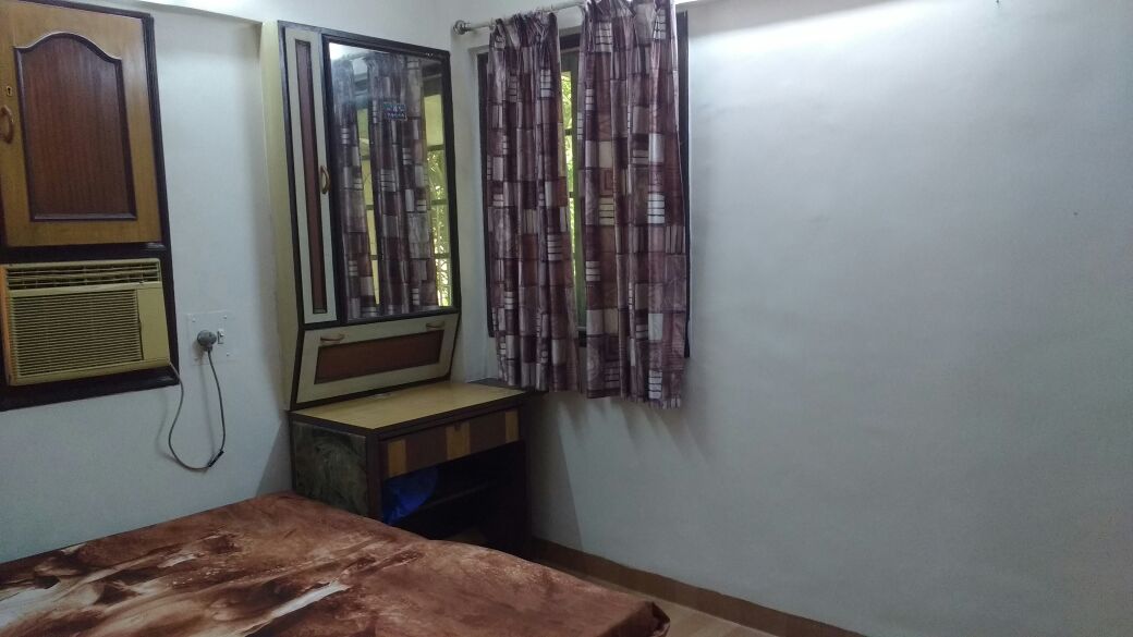 1 BHK in Neela Akash, Khar West - Photo 3