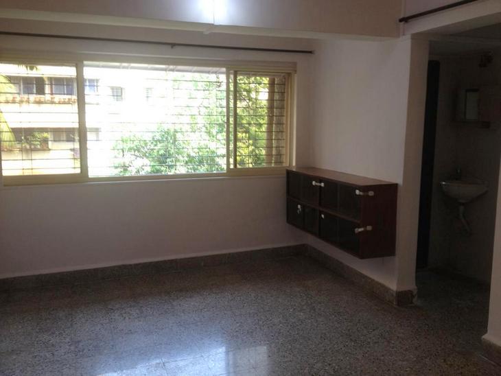2 BHK in Parijat, Bandra West - Photo 3