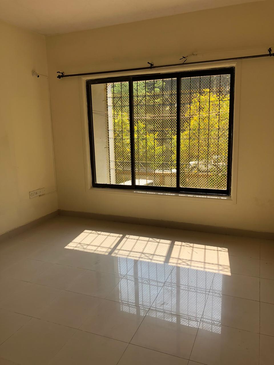 4 BHK in Rushi Towers, Andheri West - Photo 5