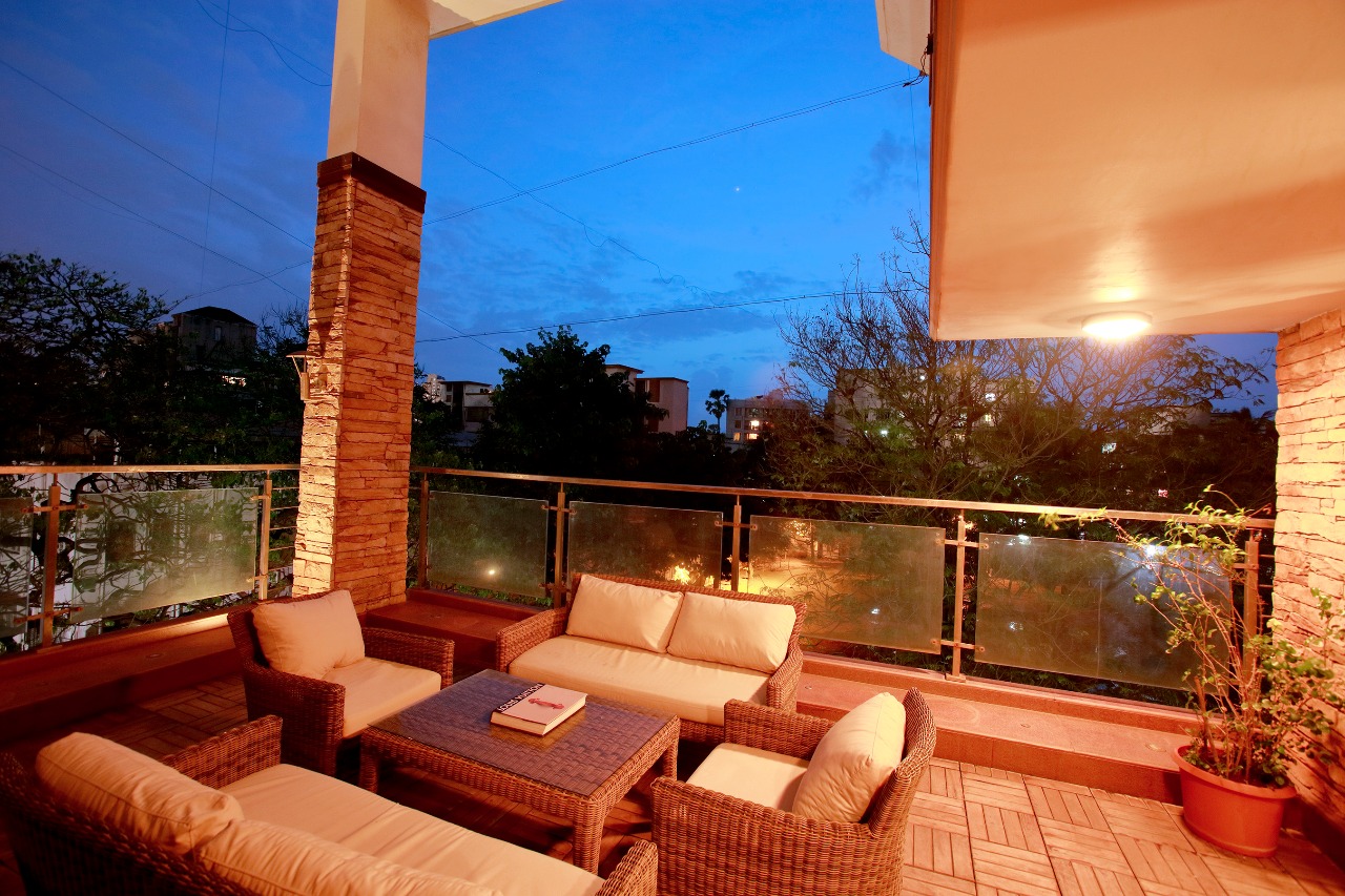 3 BHK Semi-Furnished in Chand Terraces, Bandra West - Photo 4