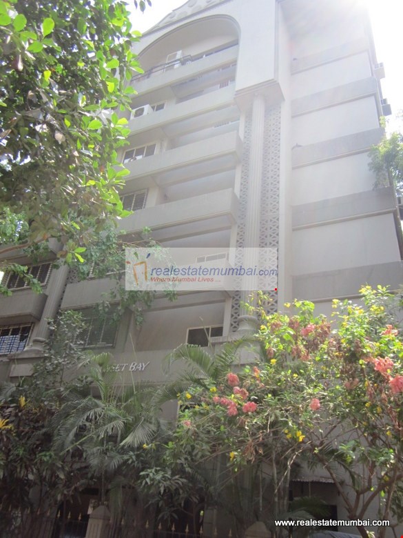 3 BHK in Sunset Bay, Bandra West - Photo 2