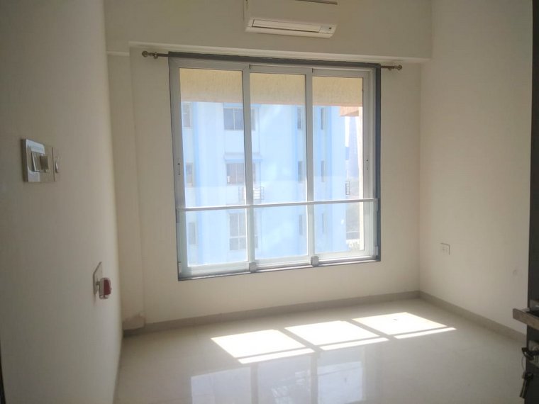4.5 BHK in Mittal Aristo, Parel - Photo 5