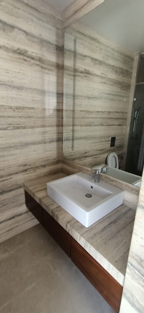 3 BHK Semi-Furnished in Seasons Residency, Santacruz West - Photo 4