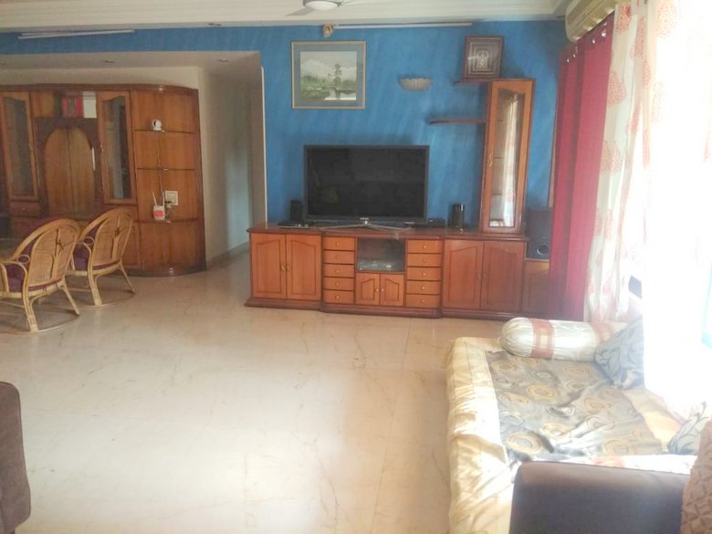 3 BHK in Serenity Complex, Andheri West - Photo 2