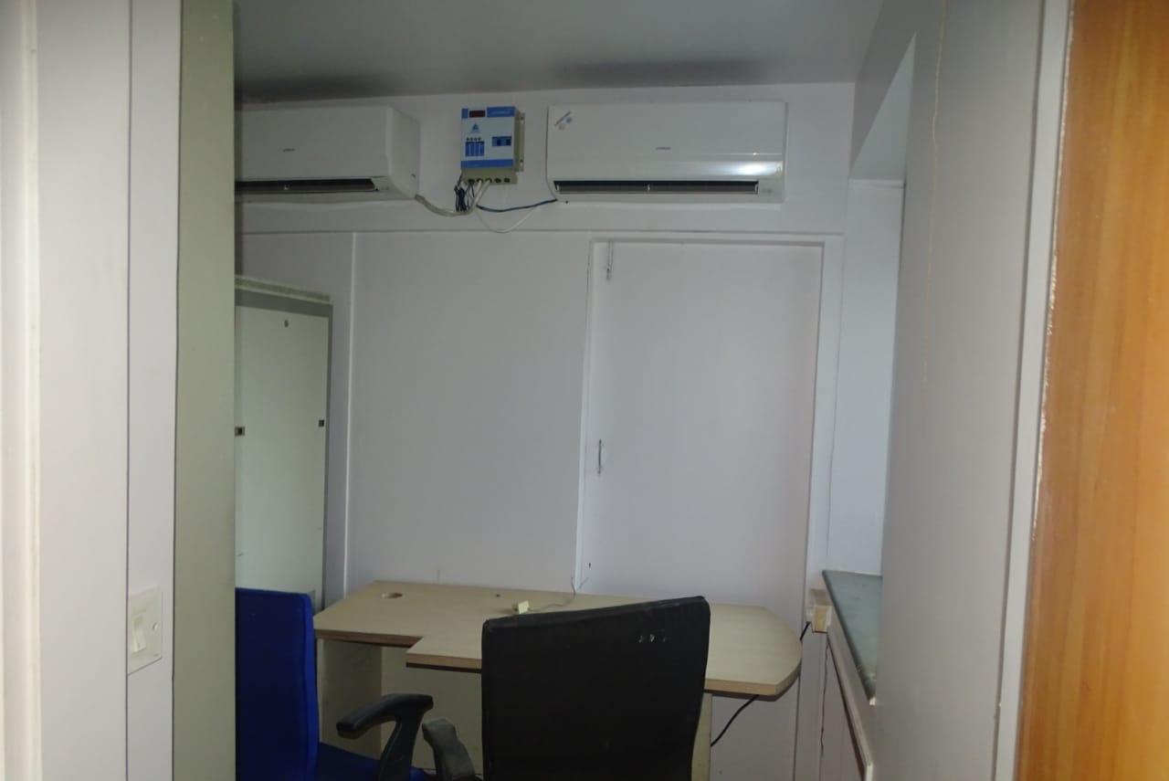 Office in Valecha Chambers, Andheri West - Photo 2