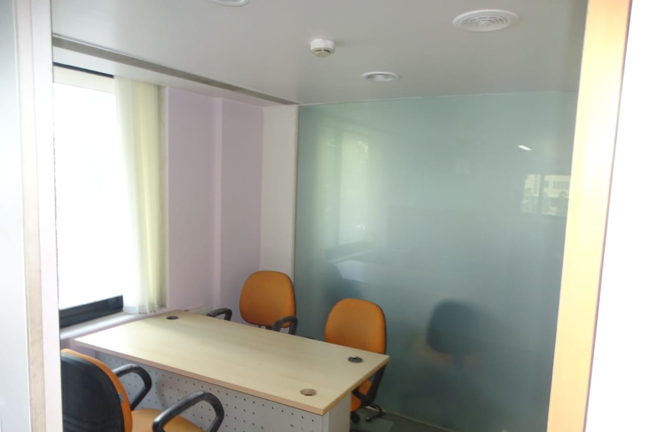 Office in Valecha Chambers, Andheri West - Photo 3