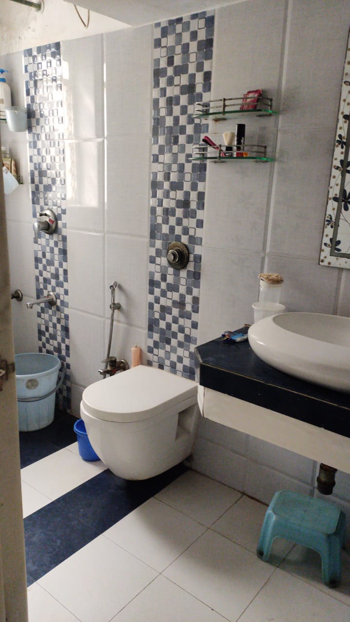 3 BHK Fully Furnished in Horizon View, Andheri West - Photo 4