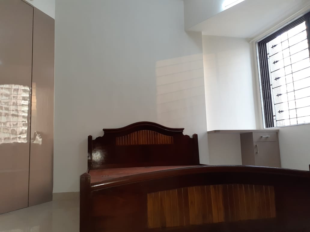 4 BHK Fully Furnished in Meera Tower, Andheri West - Photo 6