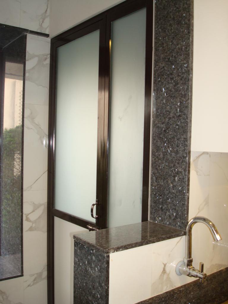 3 BHK in Turf View, Worli - Photo 4