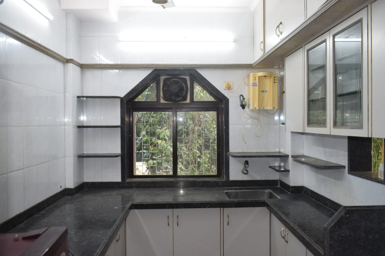 1 BHK in Mahavir Darshan, Lower Parel - Photo 6