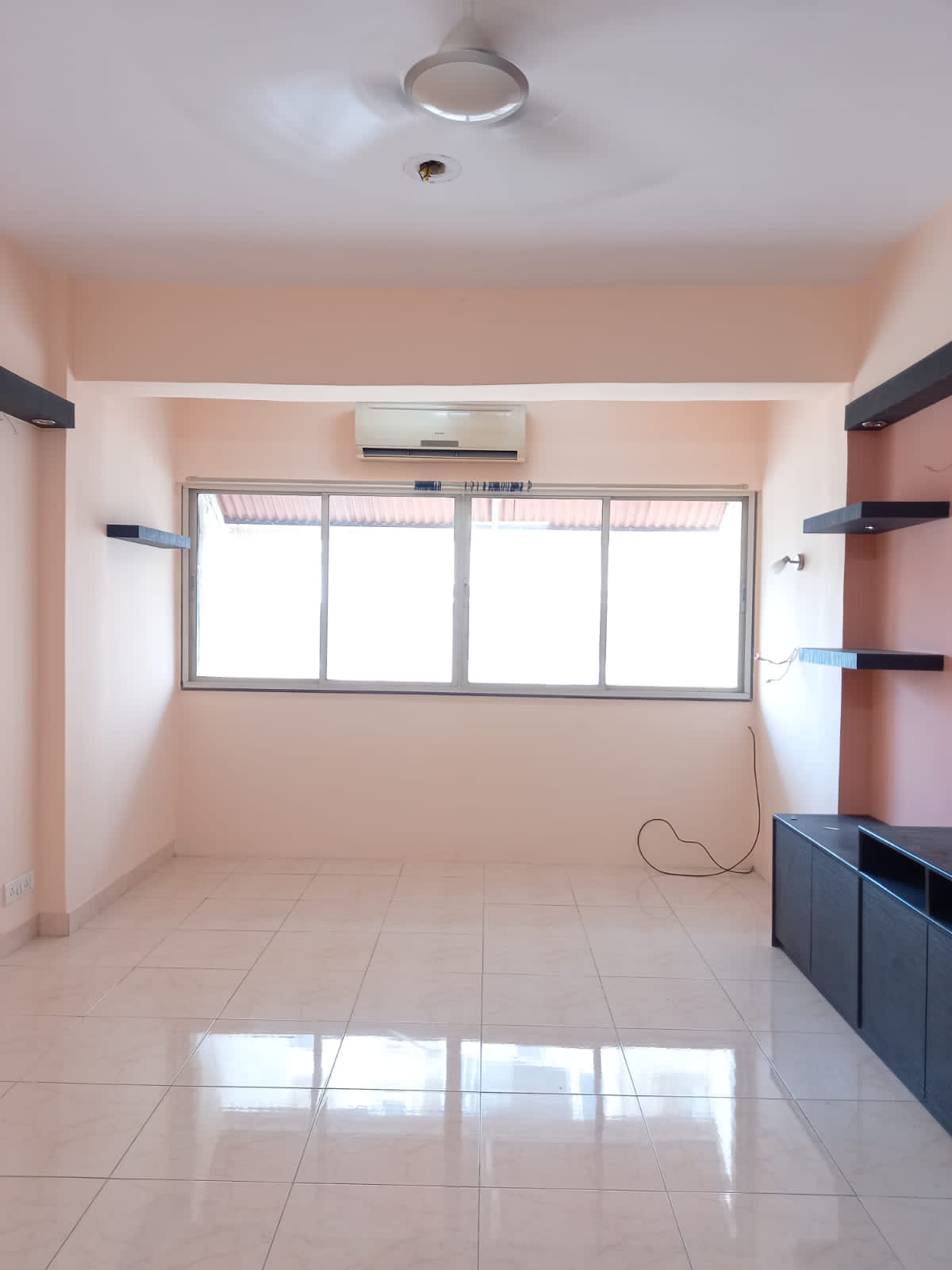 2 BHK Fully Furnished in Cozy Home, Bandra West - Photo 5