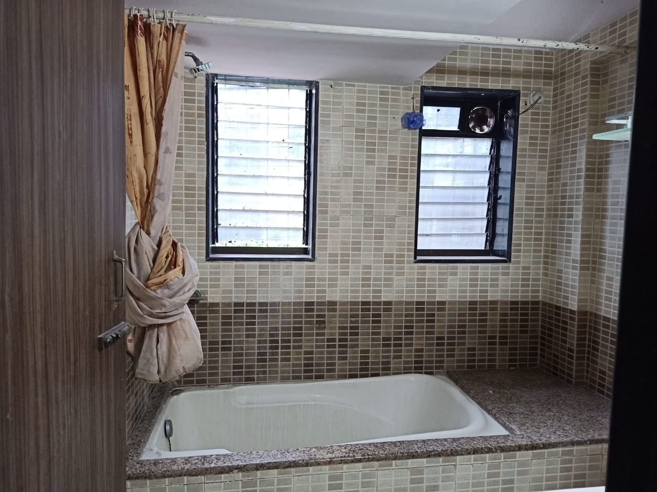 1 BHK Fully Furnished in Padmavati Apartment, Andheri West - Photo 6
