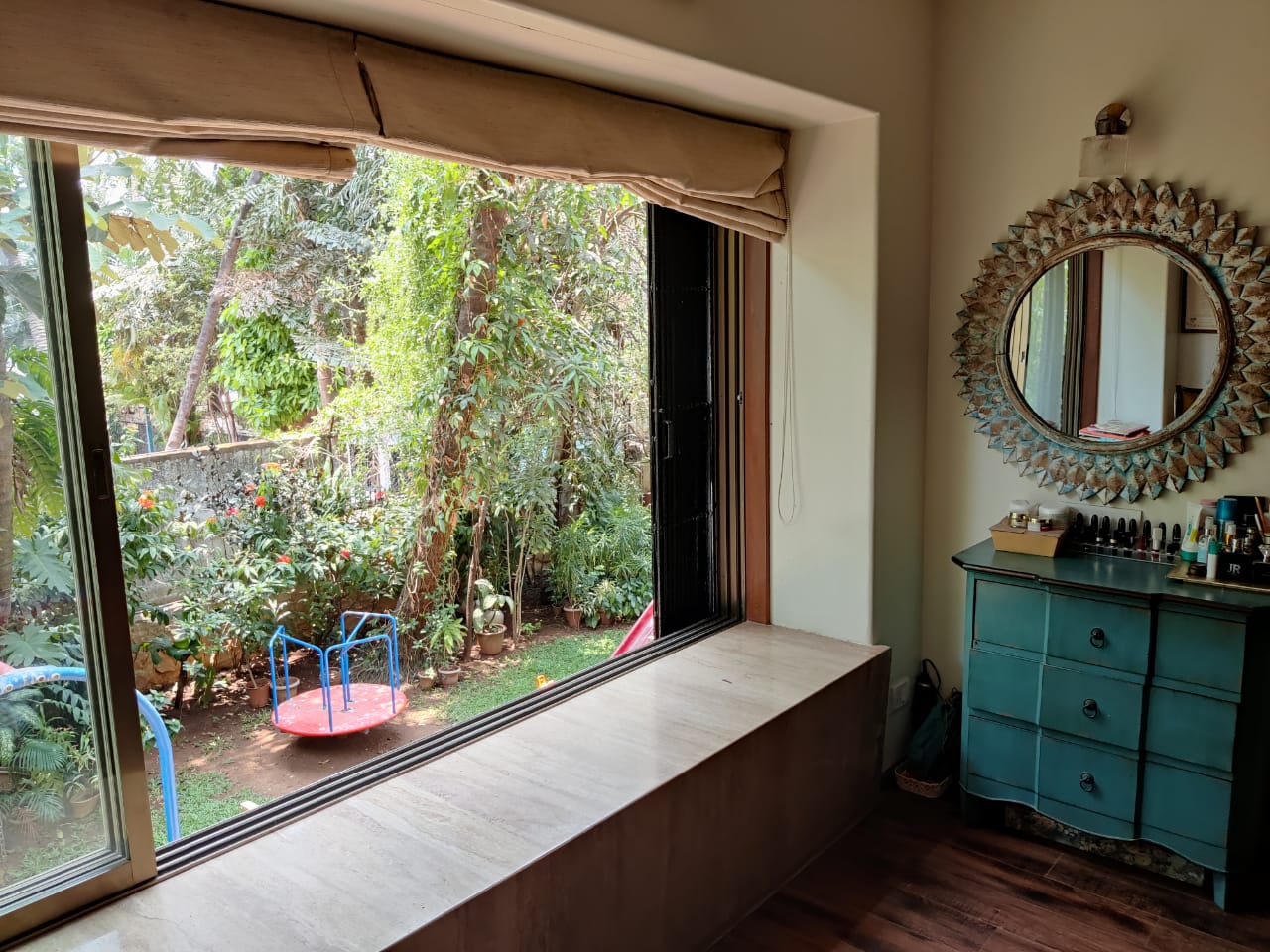 3 BHK in Aashit Apartment, Juhu - Photo 5