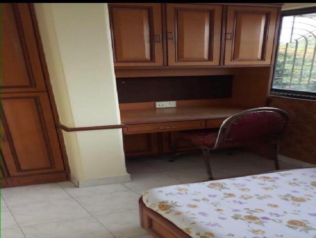 2 BHK Semi-Furnished in Kedarnath, Khar West - Photo 2