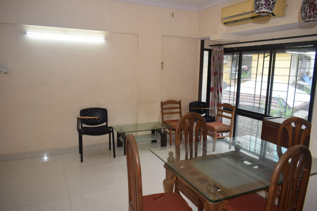 1 BHK in Zeba Corner, Bandra West - Photo 3