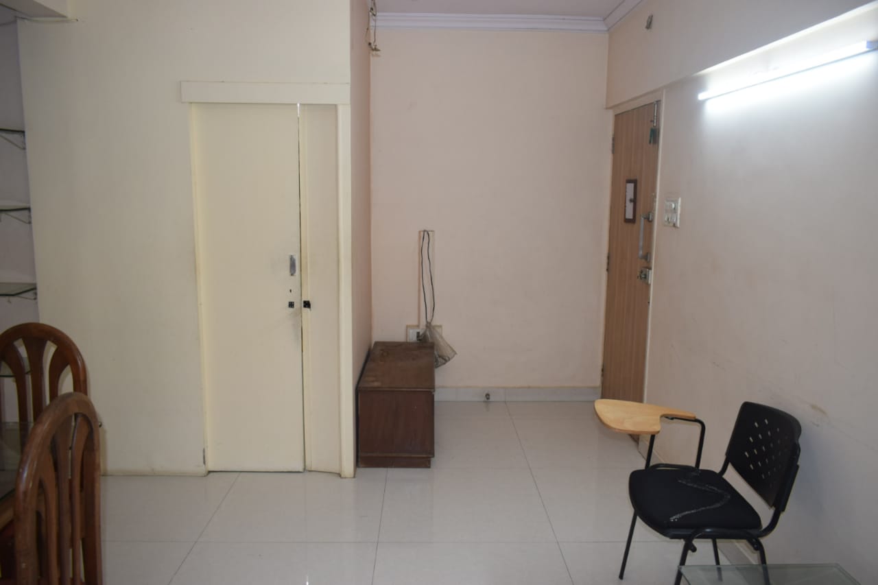 1 BHK in Zeba Corner, Bandra West - Photo 4