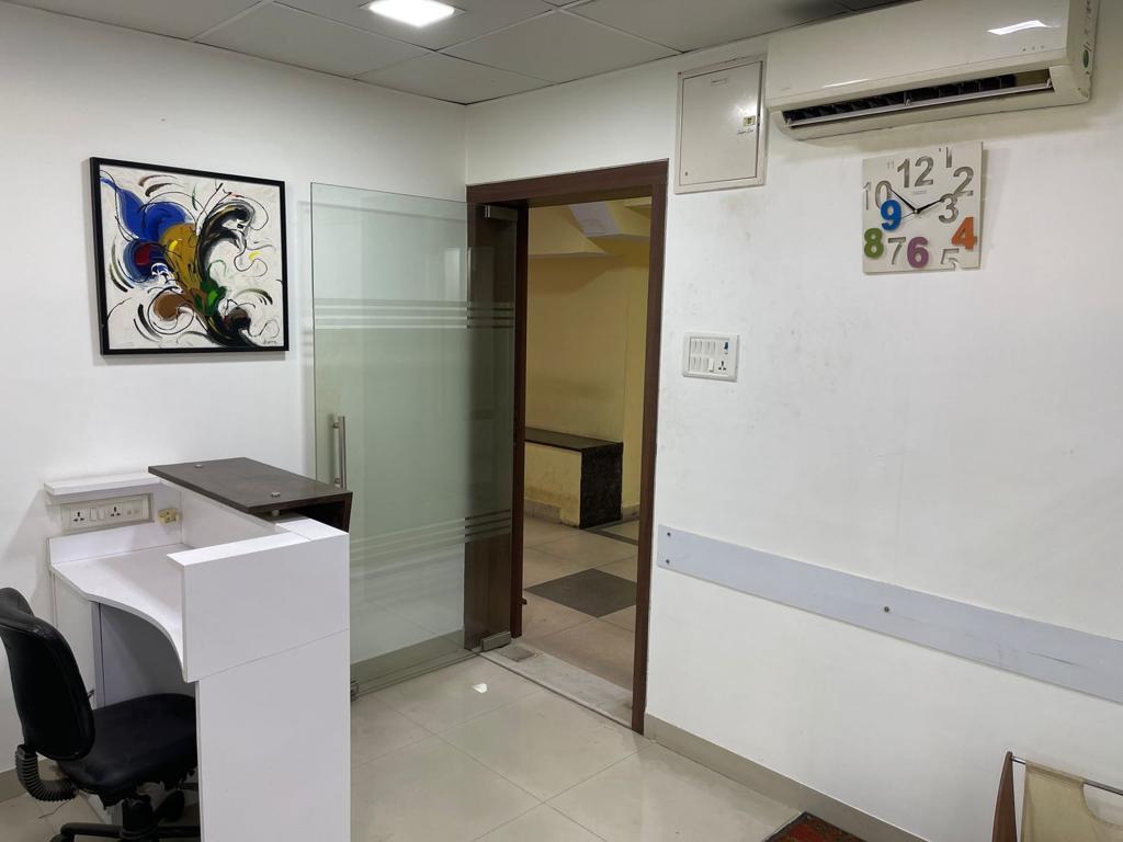Office Space Fully Furnished in Cosmos Plaza, Andheri West - Photo 2