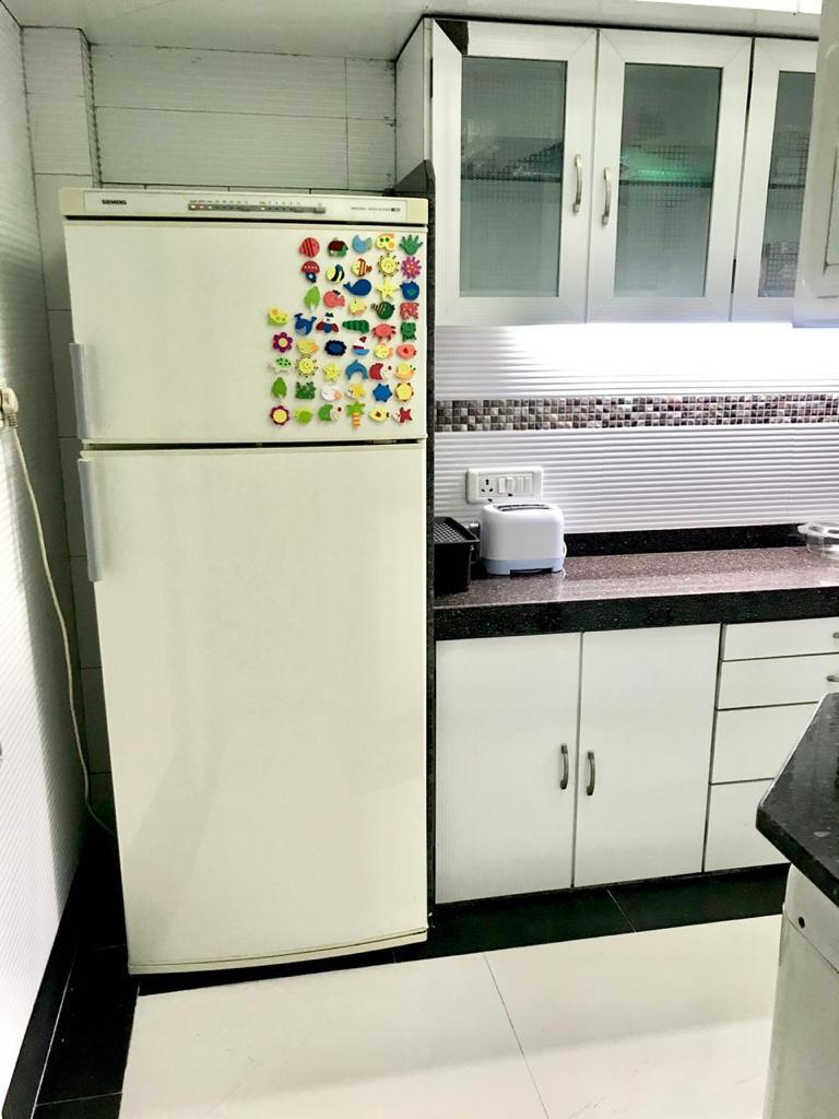 2 BHK Fully Furnished in Gladhurst, Santacruz West - Photo 4