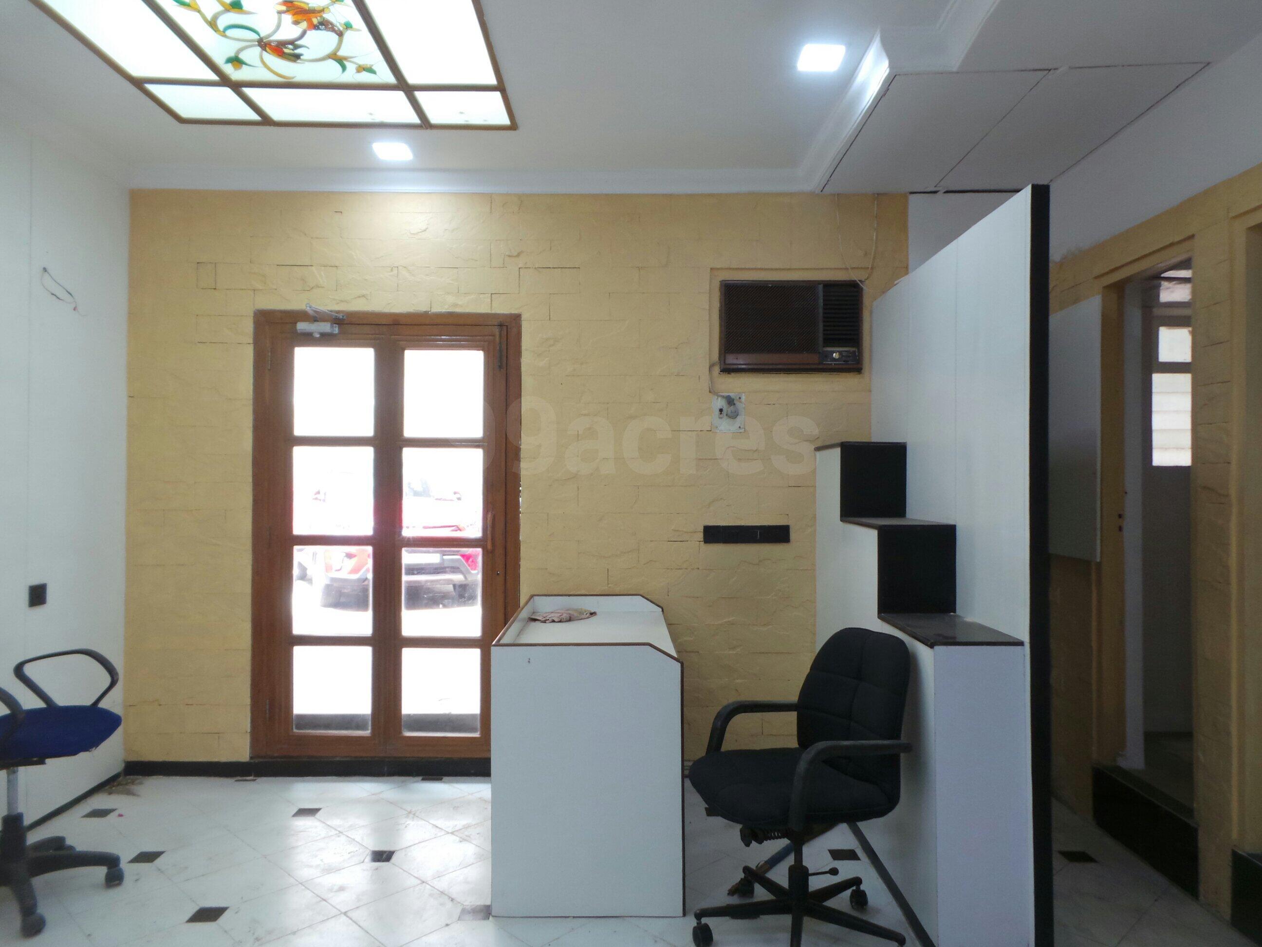 Commercial Office Space Fully Furnished in Prabhadevi Industrial Estate - Photo 2