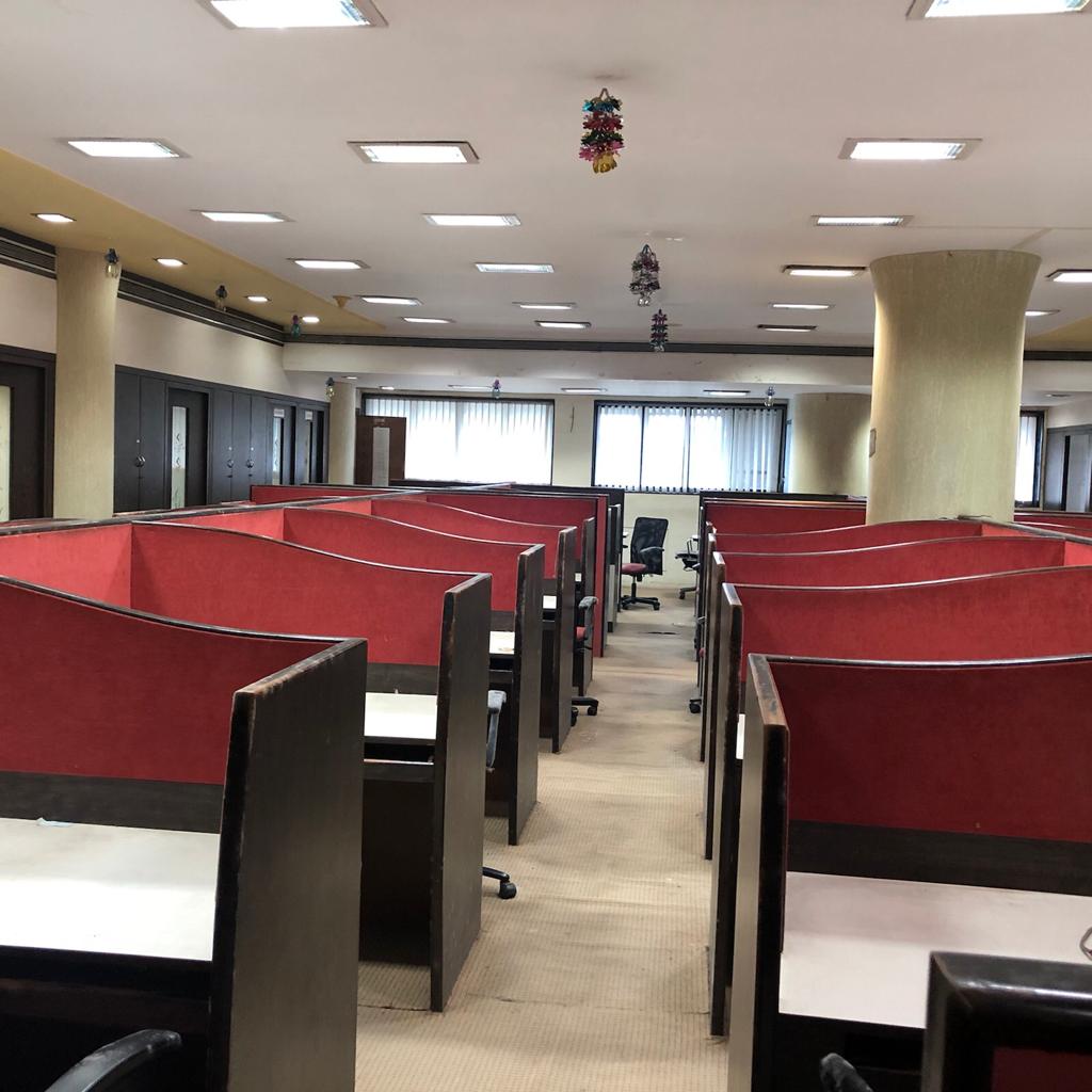 Office Fully Furnished in Poonam Chambers, Worli - Photo 6