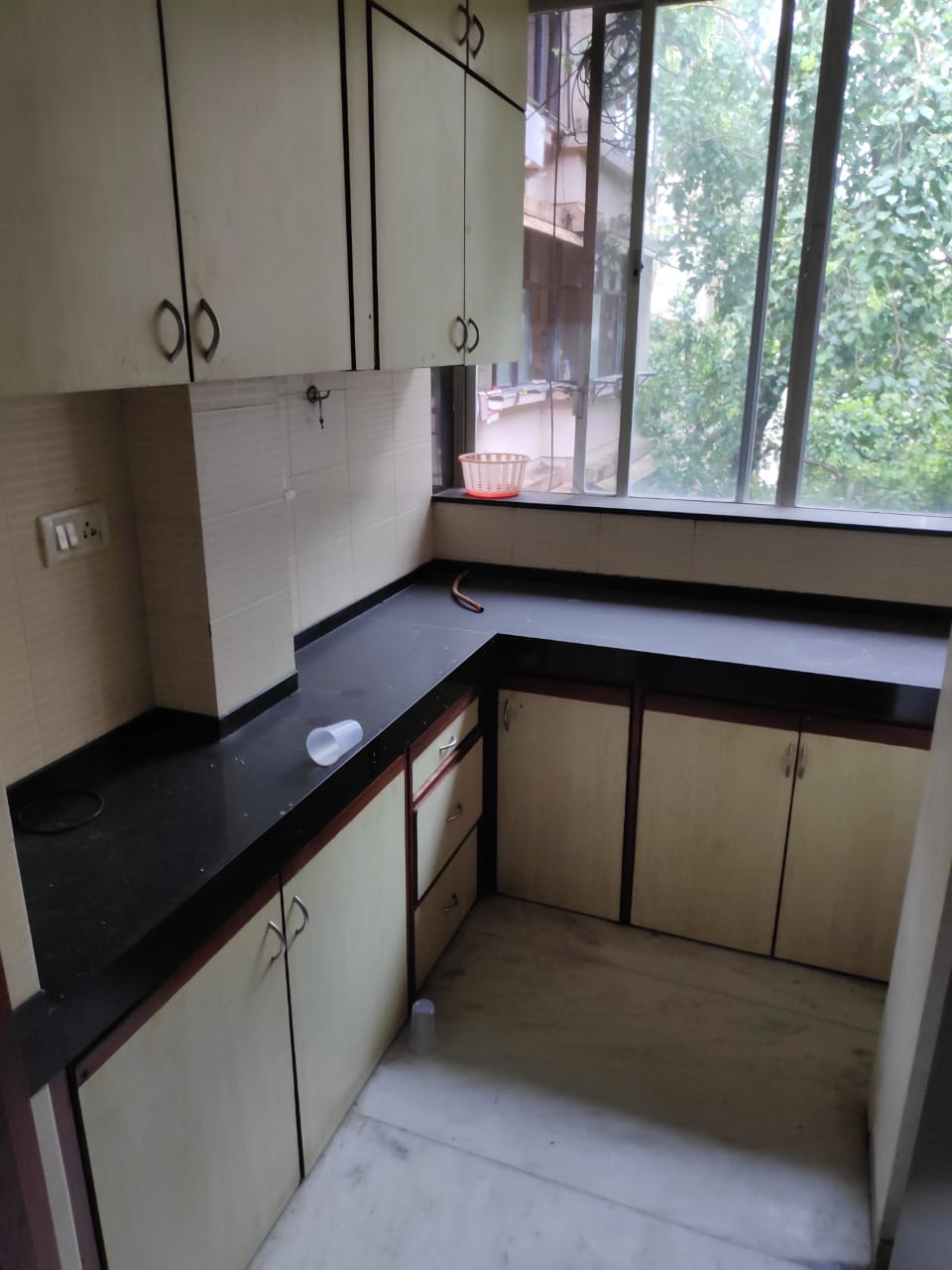 2 BHK Semi Furnished in Chandralok, Nepeansea Road - Photo 6
