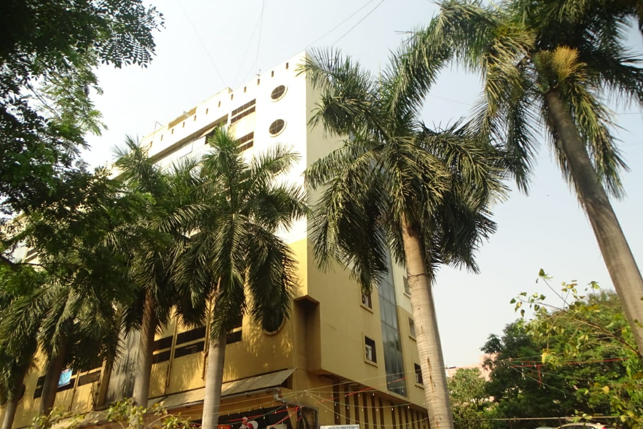 Office Fully Furnished in Floral Deck Plaza, Andheri East - Photo 2