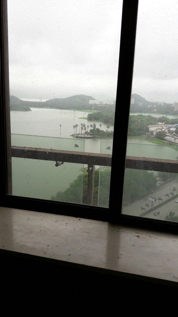 4 BHK Fully Furnished in Wadhwa Solitaire, Powai - Photo 2