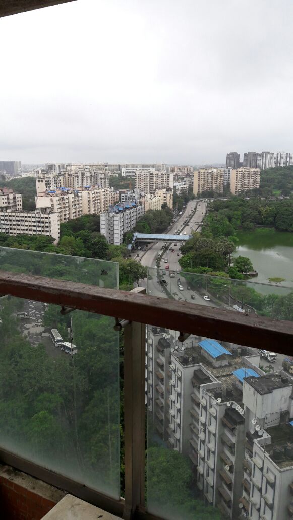 4 BHK Fully Furnished in Wadhwa Solitaire, Powai - Photo 6