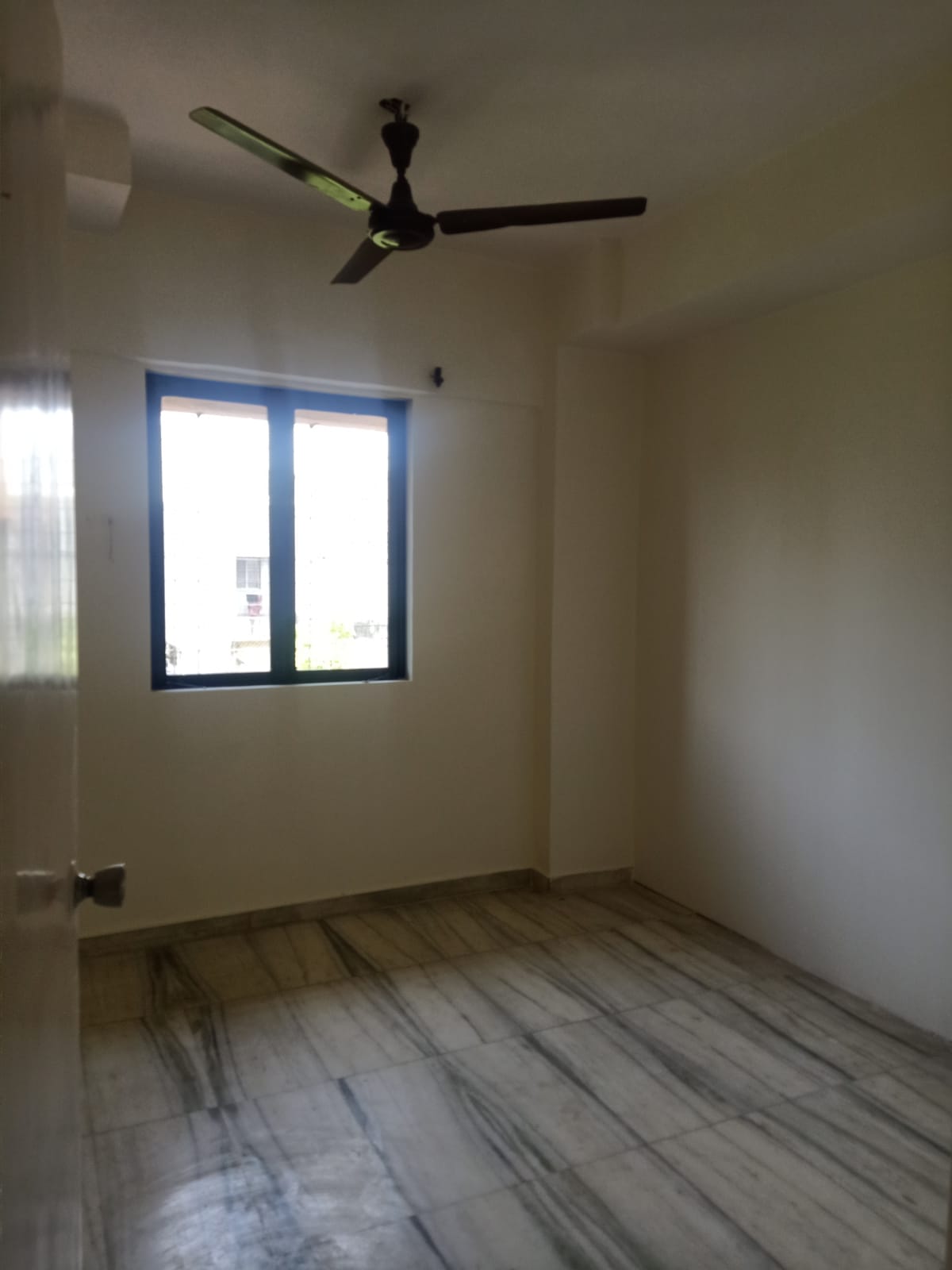 1 BHK Fully Furnished in Harmony Apartment, Andheri West - Photo 4
