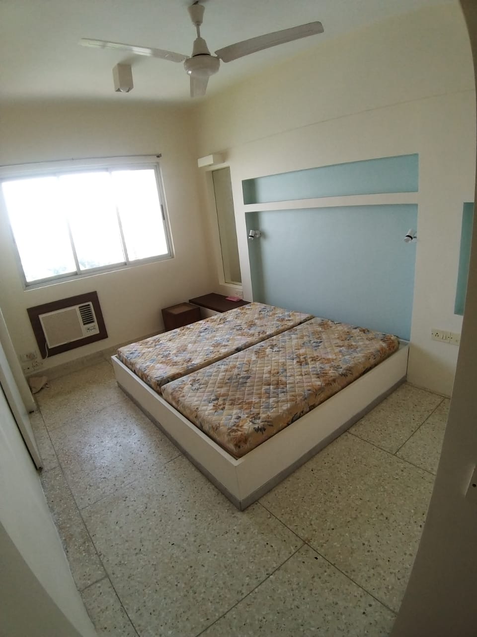 2 BHK Fully Furnished in Palm Spring, Cuffe Parade - Photo 5