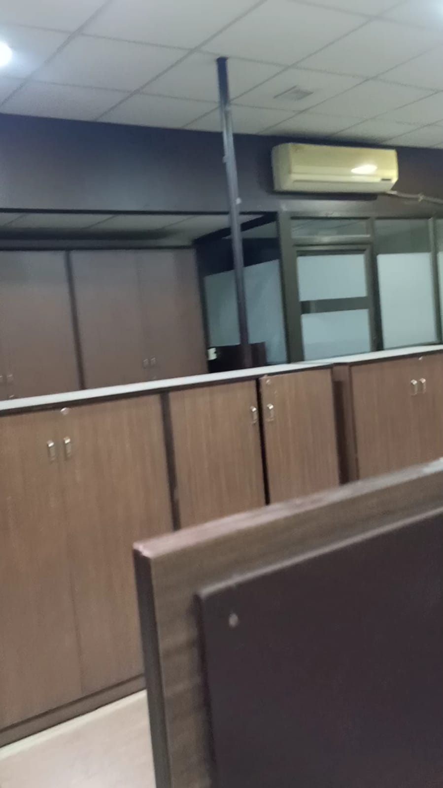 Commercial Office Space Semi-Furnished in Crescent Business Park, Andheri East - Photo 3