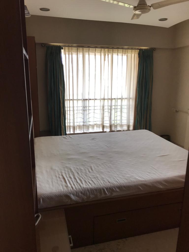 2 BHK Fully Furnished in Mahindra Heights, Tardeo - Photo 3