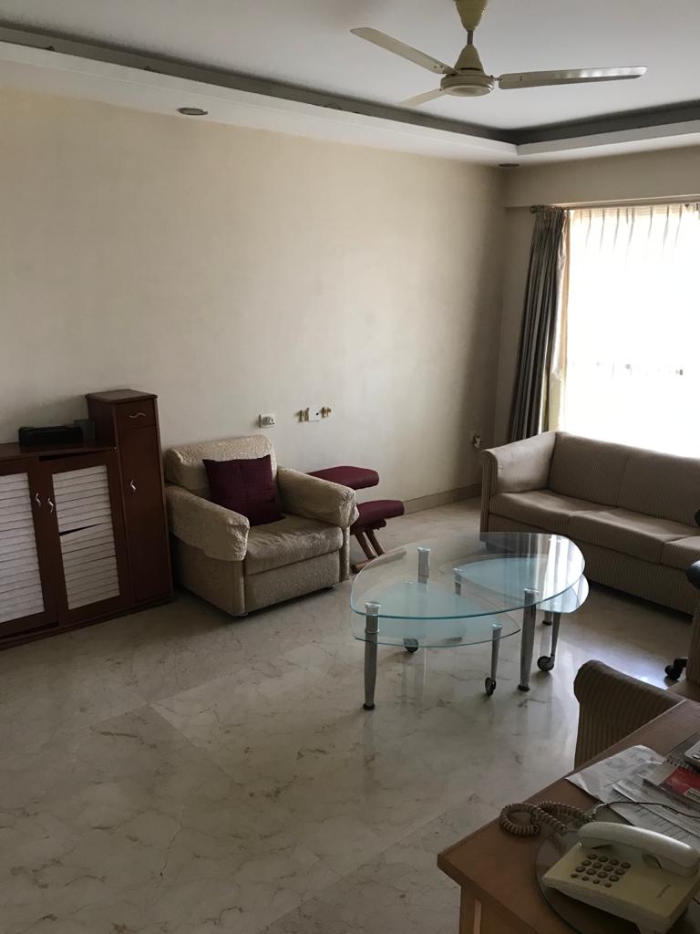 2 BHK Fully Furnished in Mahindra Heights, Tardeo - Photo 4