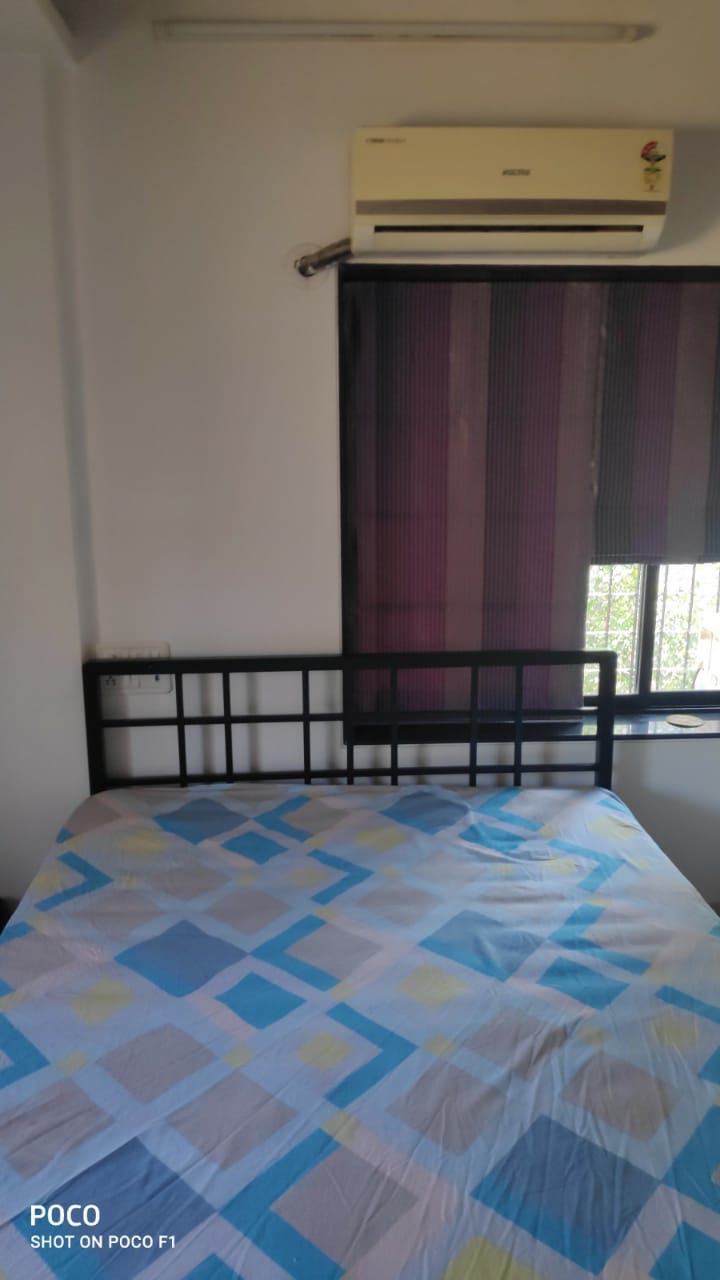 1 BHK Semi-Furnished in New Pushpa Milan, Worli - Photo 6