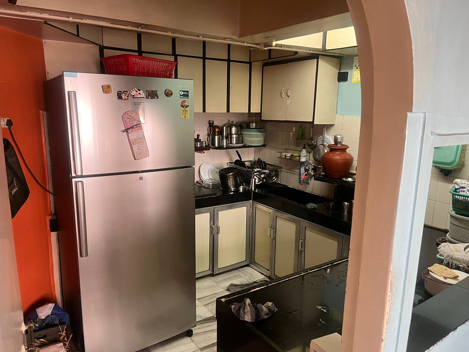 3 BHK Semi Furnished in Satnam Apartment, Cuffe Parade - Photo 6