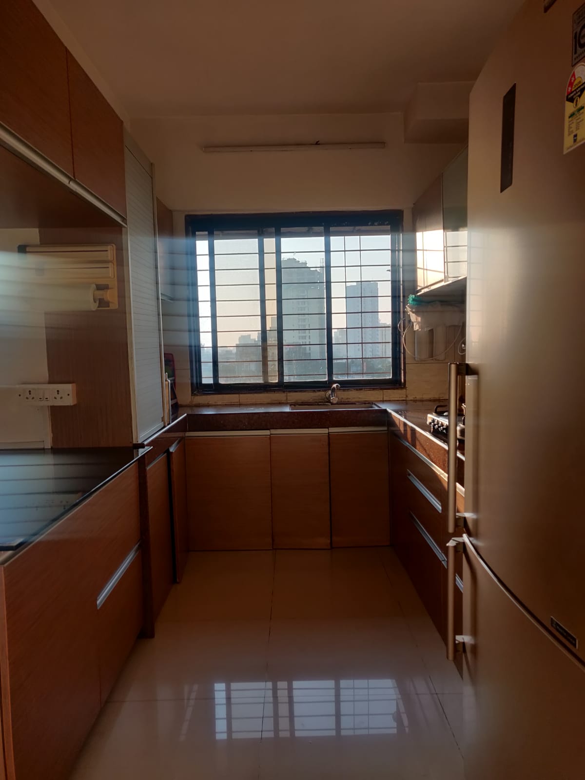 3 BHK in Vatsalya, Andheri West - Photo 2