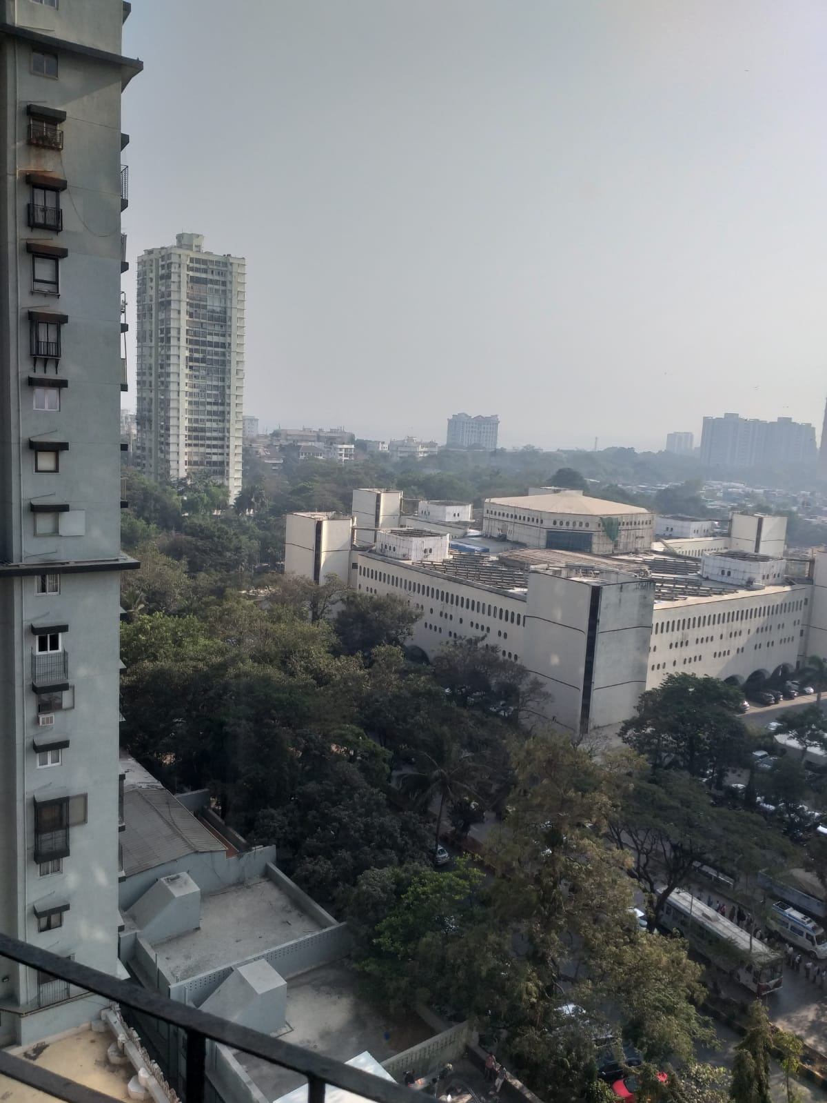 3 BHK Semi Furnished in Jolly Maker, Cuffe Parade - Photo 1