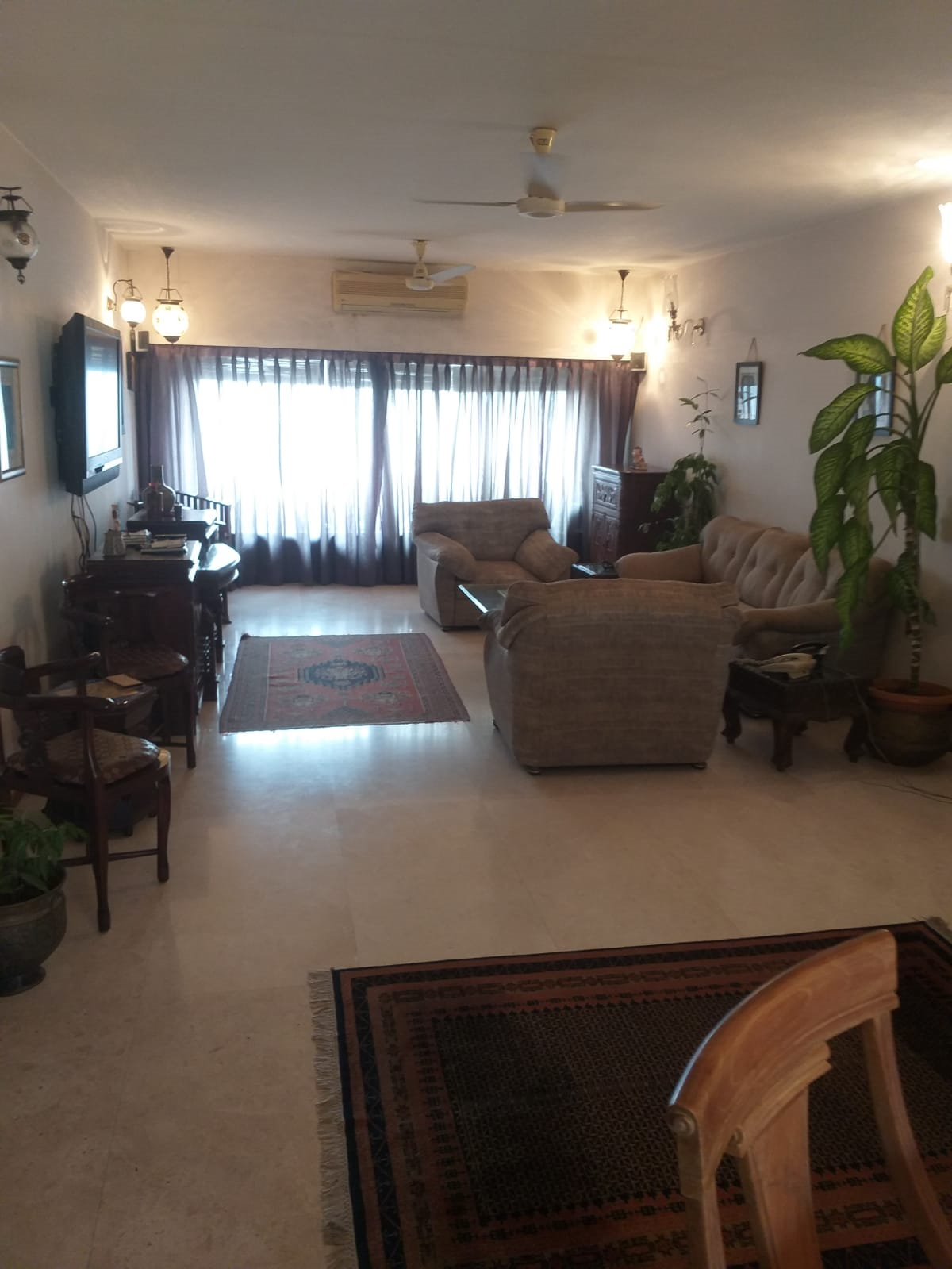 3 BHK Semi Furnished in Jolly Maker, Cuffe Parade - Photo 4