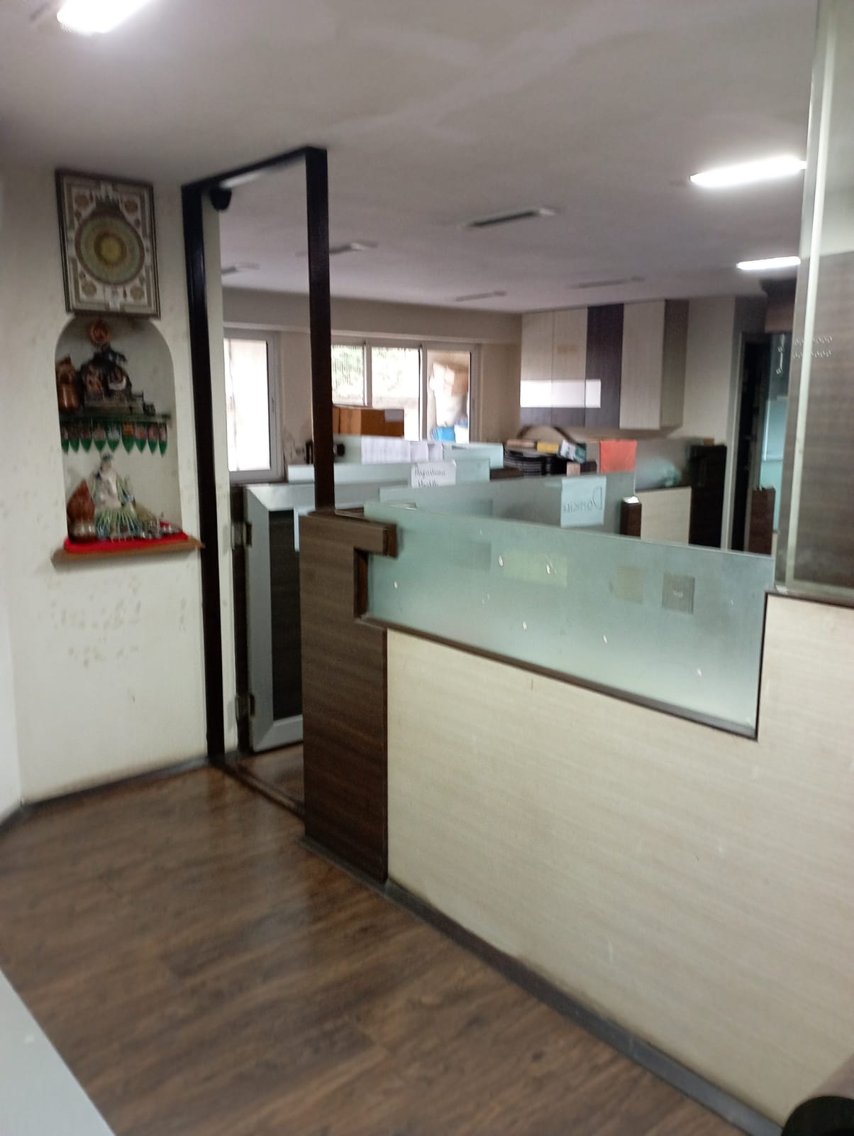 Office Fully Furnished in Floral Deck Plaza, Andheri East - Photo 4