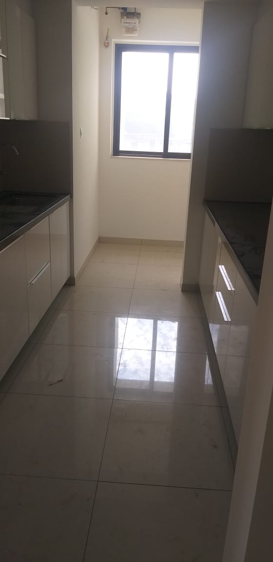 2 BHK in Vicinia, Powai - Photo 5