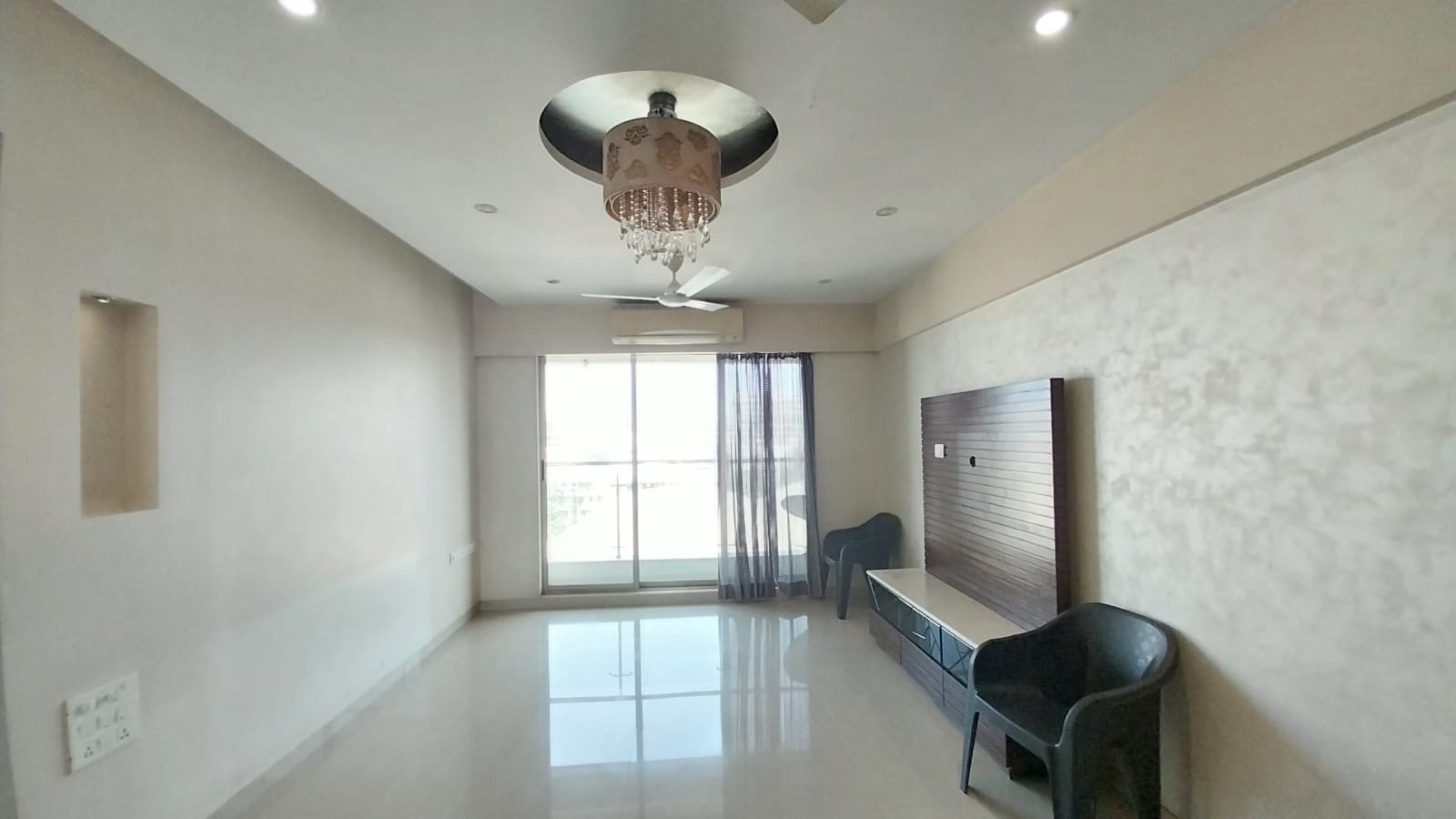 2.5 BHK in Nav Natraj, Santacruz West - Photo 4
