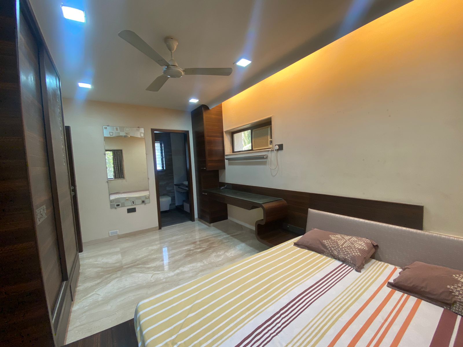 1 BHK Semi-Furnished in Residency CHS, Andheri West - Photo 4